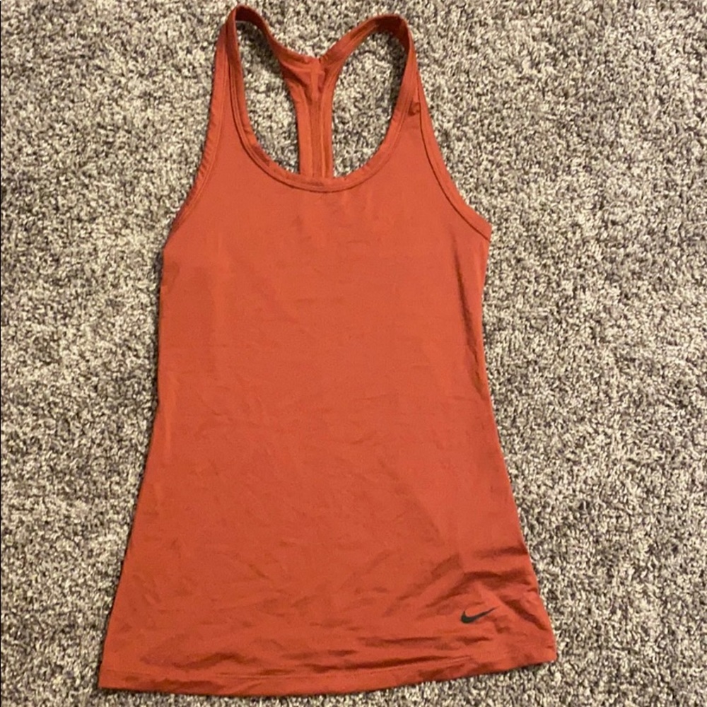 Nike women’s XS workout tank